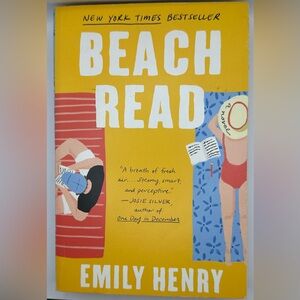 Beach Read. A New York Times Bestseller from Emily Henry